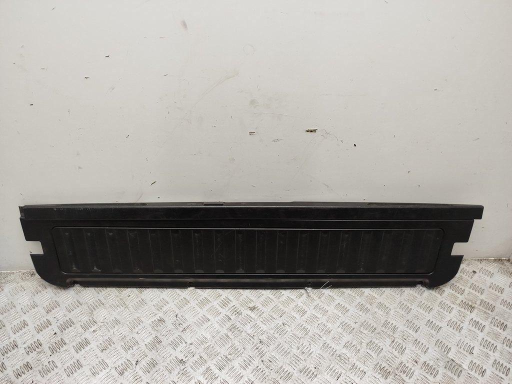 обшивка крышки багажника BMW X5 E53 2003, 3.0 л., дизель, АКПП, чёрный, внедорожник 5 дв., 8402197, 8243504, 8249941
