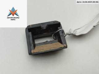 кронштейн (крепление) BMW 7 серия E38 1995, 2.8 л., бензин, АКПП, синий, седан, 8156532