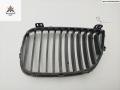 решетка радиатора BMW 1 серия E81/E82/E87/E88 [рестайлинг] 2007, серый, хетчбэк 5 дв., 7077130 - фото №2