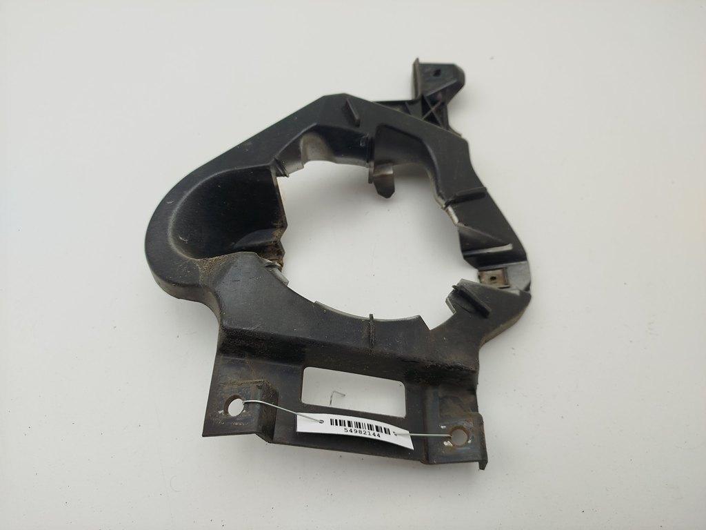 рамка фары противотуманной левой BMW 1 E81/E87 2007, 1.6 л., бензин, МКПП, серый, хетчбэк 5 дв., 7118151