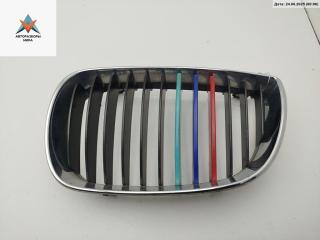 решетка радиатора BMW 1 серия E81/E82/E87/E88 [рестайлинг] 2007, серый, хетчбэк 5 дв., 7077129