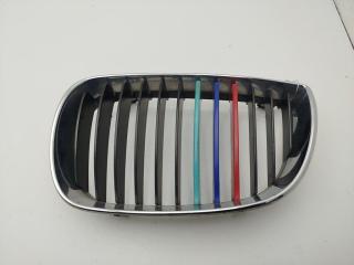 решетка радиатора BMW 1 E81/E87 2007, серый, хетчбэк 5 дв., 7077129
