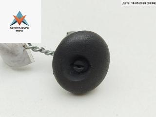 форсунка омывателя лобового стекла BMW X5 E53 [рестайлинг] 2003, 3.0 л., дизель, АКПП, чёрный, внедорожник 5 дв.