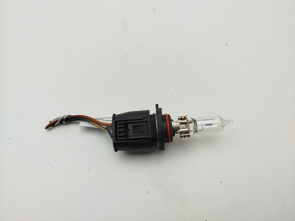 Патрон лампы фары BMW X5 E53 2003, 3.0 л., дизель, АКПП, чёрный, внедорожник 5 дв.