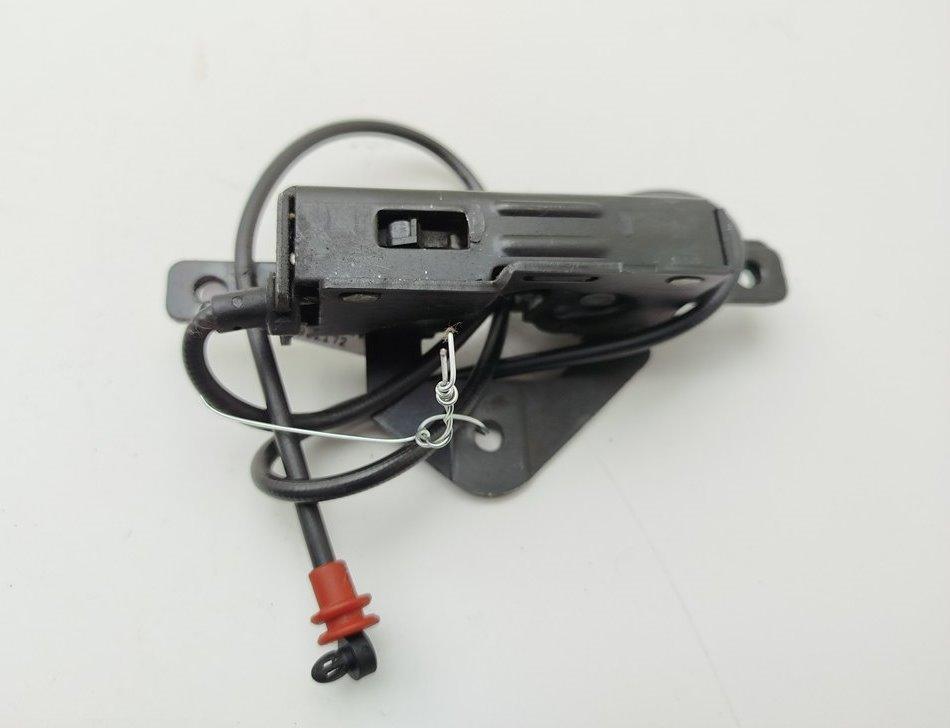 замок багажника BMW X5 E53 2003, внедорожник 5 дв., 8408963