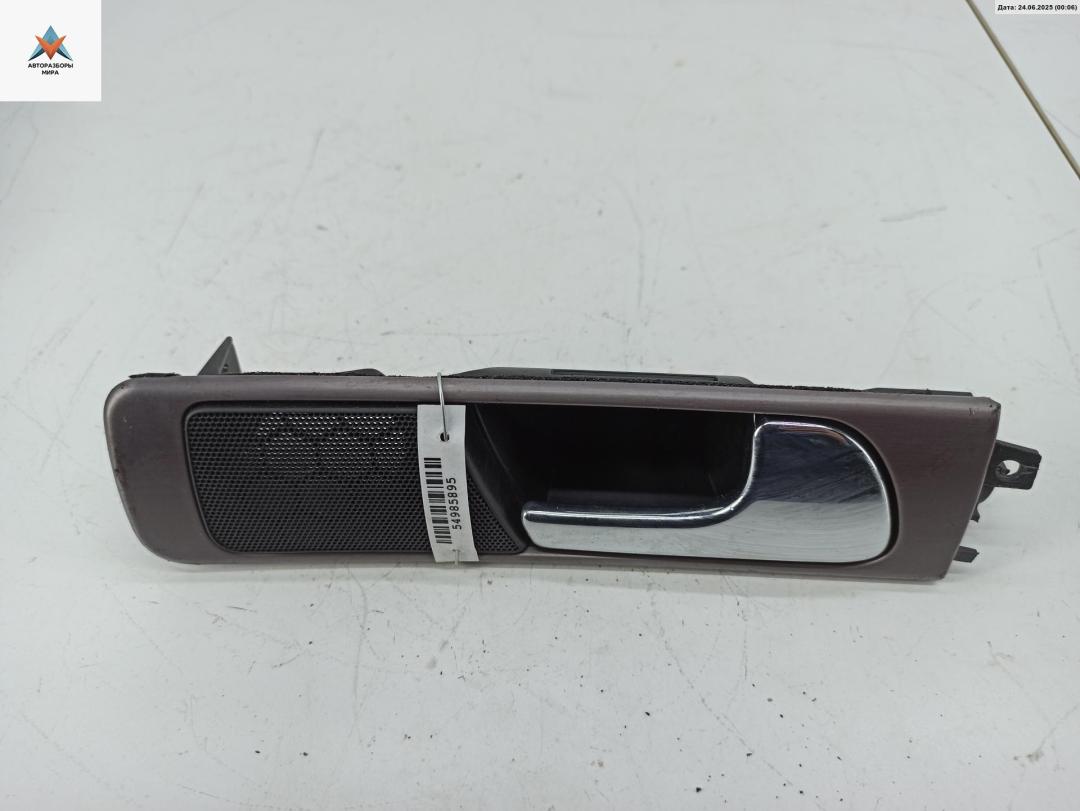ручка внутренняя задняя правая Audi A6 4B/C5 1997, 1.8 л., Ti, бензин, МКПП, серый, седан, 4B0839020 - фото №1
