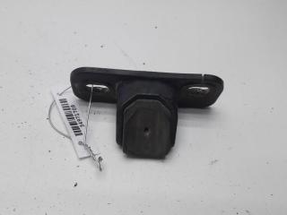 накладка двери (крышки) багажника Volkswagen Caddy 2005, 2.0 л., дизель, МКПП, белый, фургон, 2K0827679A