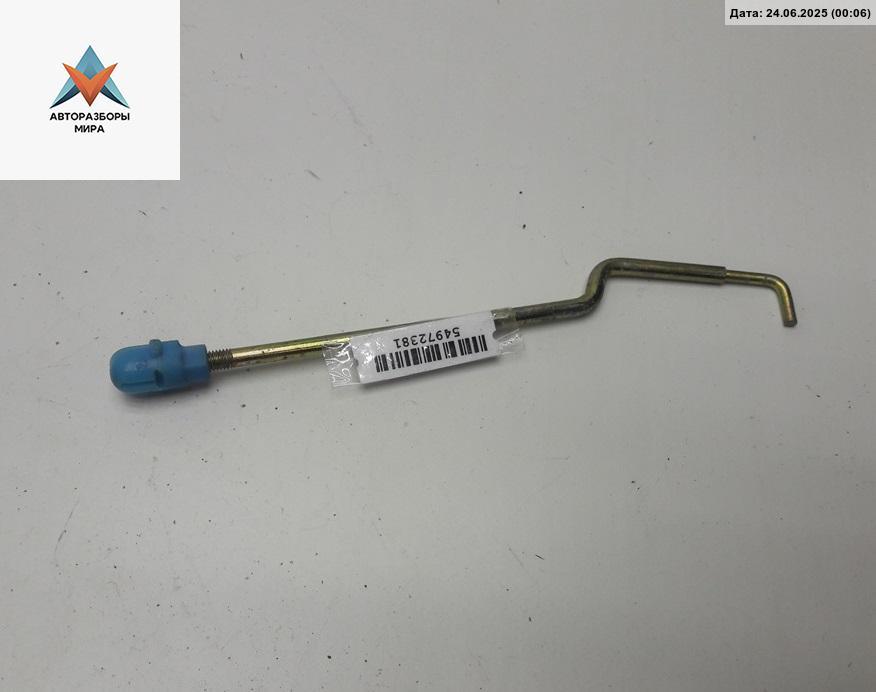 трос открывания багажника Skoda Octavia mk1 (A4 1U) 2003, 2.0 л., бензин, МКПП, синий, универсал - фото №1