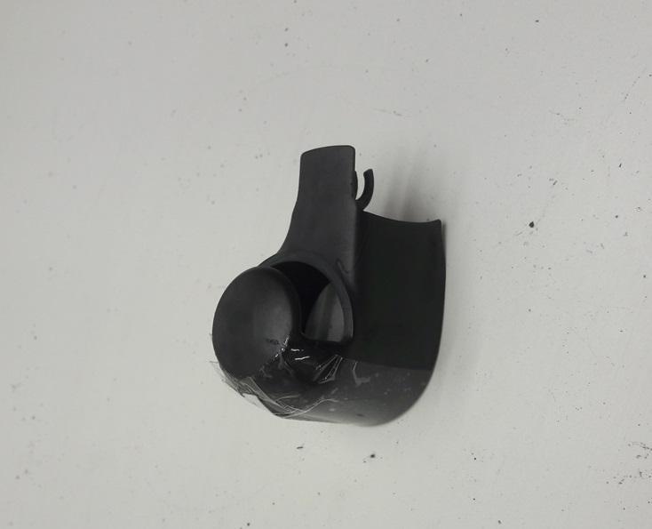 накладка двери (крышки) багажника Volkswagen Polo 2005, 1.2 л., бензин, МКПП, серый, хетчбэк 3 дв., 6Q6955435