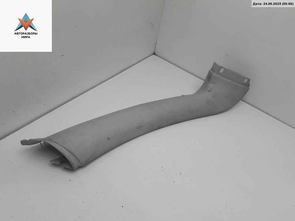 накладка двери (крышки) багажника Skoda Octavia mk1 (A4 1U) 2003, 1.6 л., бензин, МКПП, серый, универсал, 1U9867713 - фото №1