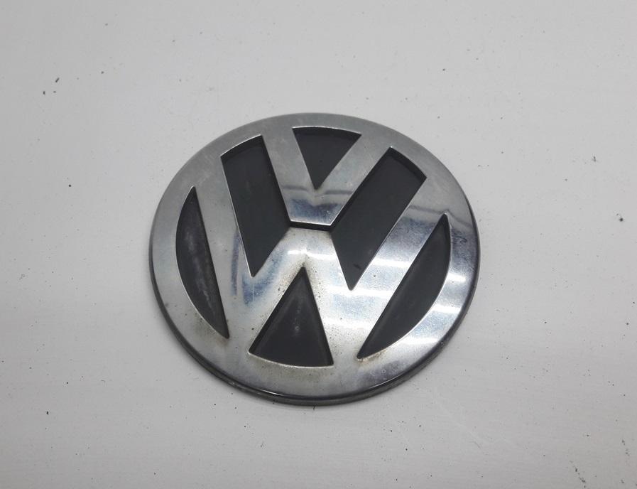 эмблема Volkswagen Polo 2005, 1.2 л., бензин, МКПП, серый, хетчбэк 3 дв., 6Q0853630