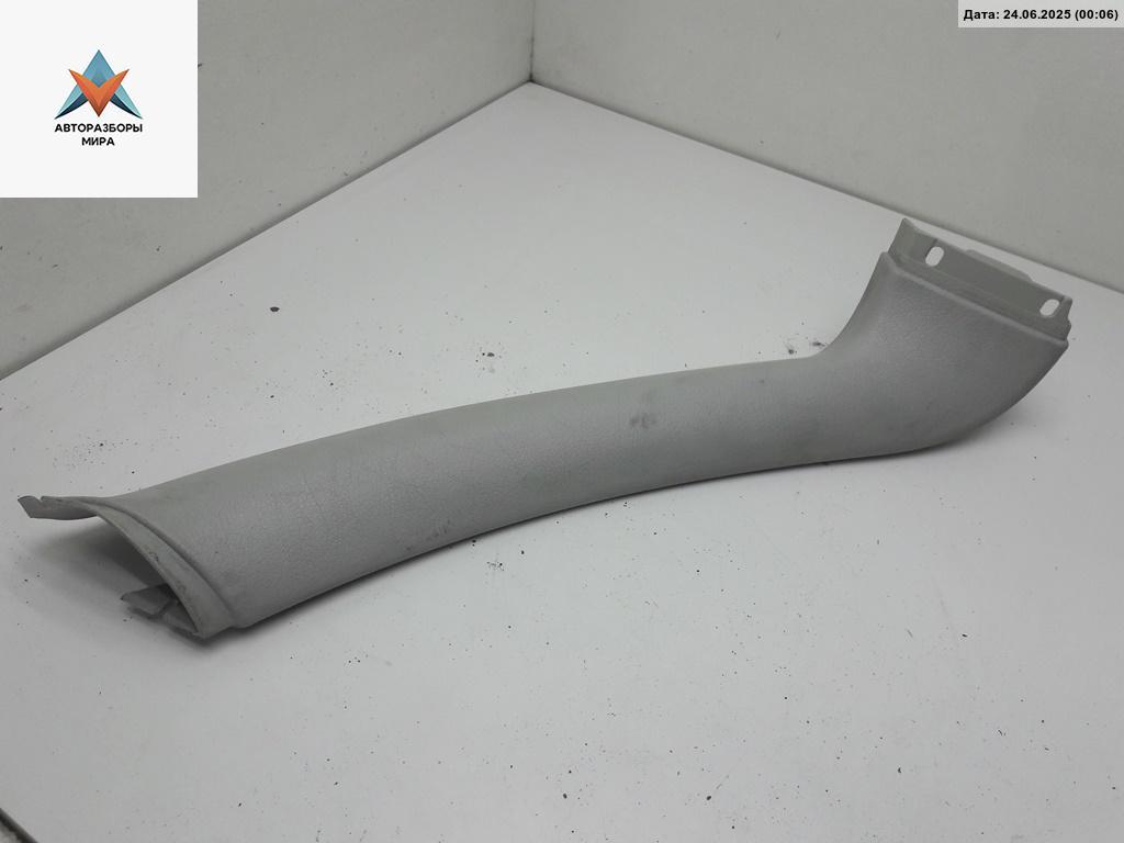 накладка двери (крышки) багажника Skoda Octavia mk1 (A4 1U) 2003, 2.0 л., бензин, МКПП, синий, универсал, 1U9867713 - фото №1