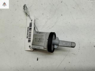 датчик температуры Volkswagen Touran 1 поколение 2004, 1.6 л., бензин, МКПП, серый, минивэн, 1K0907543A