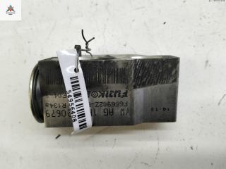 расширительный клапан кондиционера Volkswagen Golf 5 поколение 2004, 1.9 л., дизель, МКПП, серый, хетчбэк 5 дв., 1K0820679