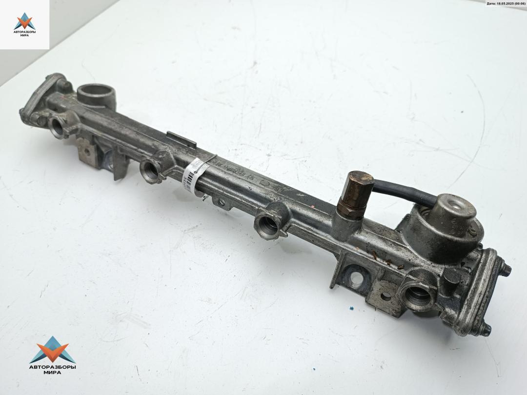 топливная рампа Mercedes-Benz C-Класс W202/S202 1996, 1.8 л., бензин, МКПП, серый, седан, 1110781045 - фото №1