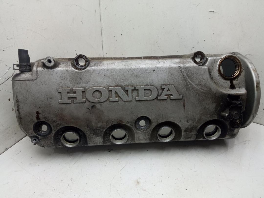 клапанная крышка Honda Civic 6 поколение 1997, 1.4 л., бензин - фото №1