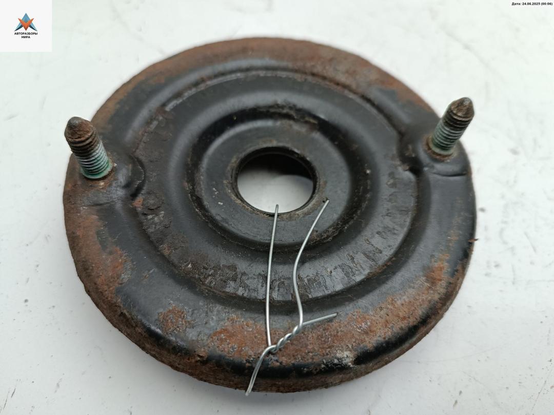 Опора амортизатора переднего (верхняя) Audi A4 B5 1996, 1.8 л., бензин, МКПП, синий, универсал, 8D0412111A - фото №1