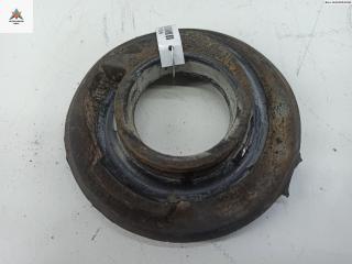 Проставка под пружину переднюю Audi A4 B5 1997, 1.6 л., бензин, МКПП, зелёный, седан, 8D0412109A