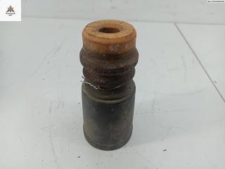 пыльник и отбойник амотртизатора Audi A6 4B/C5 1999, 2.4 л., бензин, МКПП, серый, универсал, 8D0412131F