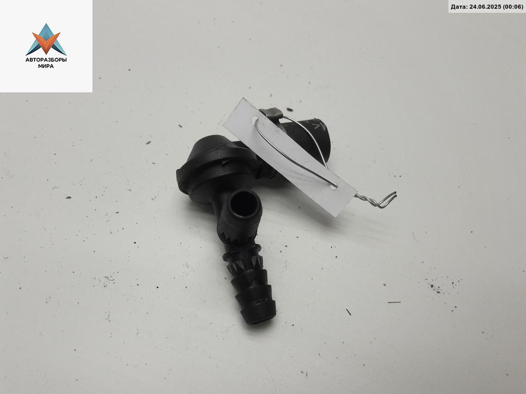 клапан вакуумного управления Volkswagen Golf 5 поколение 2005, 1.4 л., бензин, МКПП, синий, хетчбэк 3 дв. - фото №1