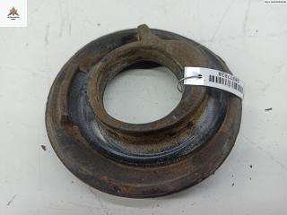 Проставка под пружину переднюю Audi A6 4B/C5 1999, 2.4 л., бензин, МКПП, серый, универсал, 8D0412109B