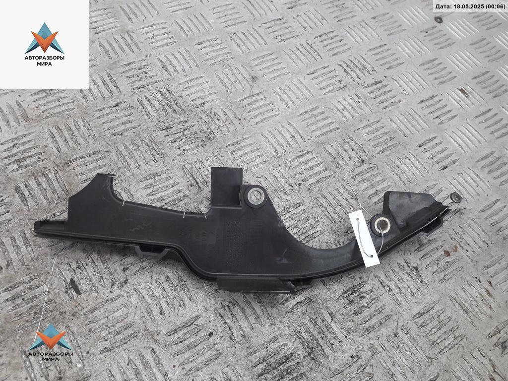 защита (кожух) ремня ГРМ Volkswagen Bora 1 поколение 2001, 1.6 л., бензин, МКПП, синий, седан, 036109170M - фото №1