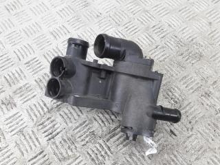 фланец (тройник) системы охлаждения Volkswagen Golf 5 поколение 2005, 1.4 л., бензин, МКПП, синий, хетчбэк 3 дв., 032121111