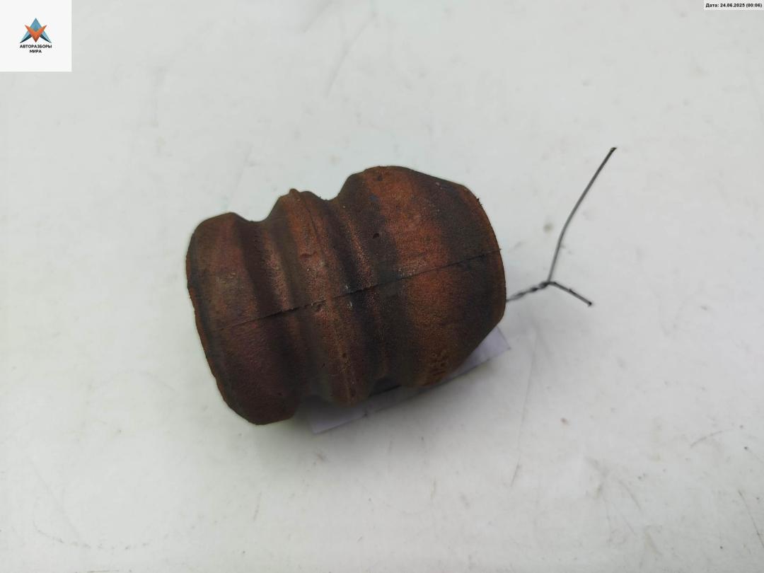 пыльник и отбойник амотртизатора Opel Vectra B 1998, 1.6 л., бензин, МКПП, синий, универсал, 90468644 - фото №1