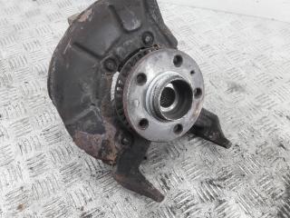 ступица передняя правая Volkswagen Bora 1 поколение 1998, 1.6 л., бензин, МКПП, зелёный, седан, 256