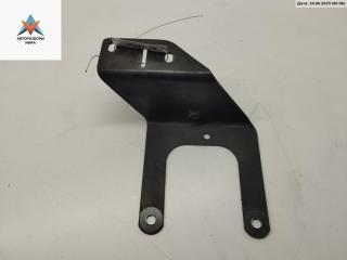 кронштейн (крепление) Audi A6 4F/C6 2004, 3.2 л., бензин, АКПП, чёрный, седан