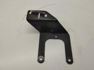 кронштейн (крепление) Audi A6 4F/C6 2004, 3.2 л., бензин, АКПП, чёрный, седан