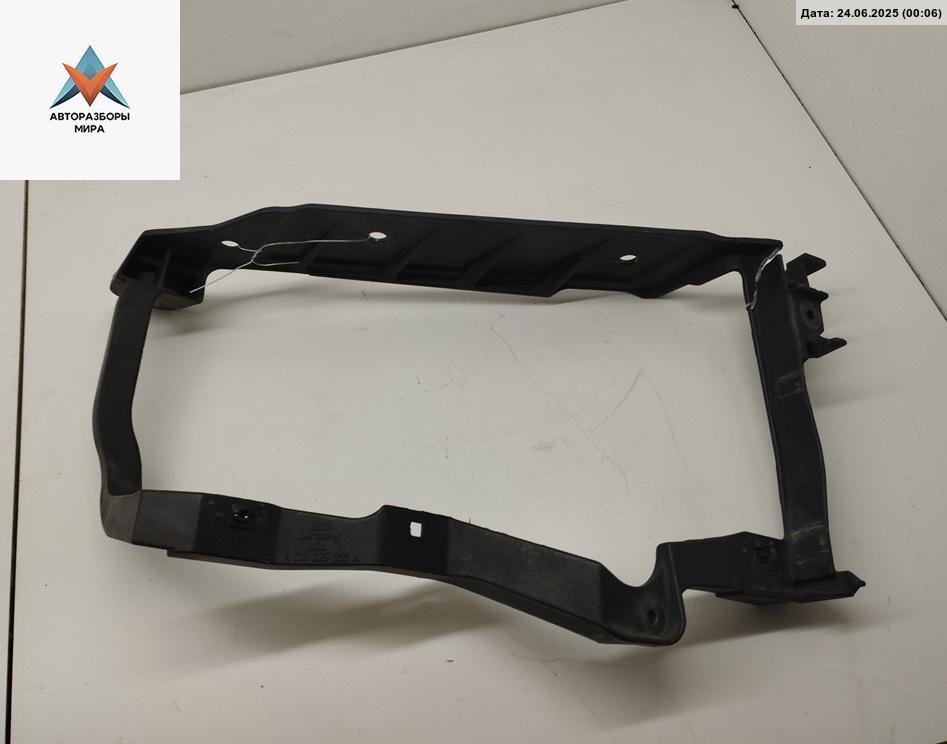 крепление фары правой Audi A8 D2/4D 1998, 4.2 л., бензин, АКПП, синий, седан, 4D0805856A - фото №1