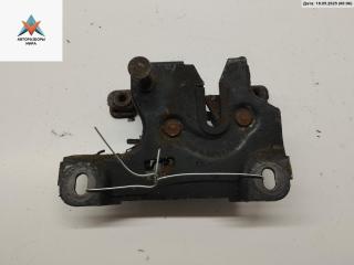 замок капота Audi A4 B5 1995, 1.6 л., бензин, МКПП, красный, седан