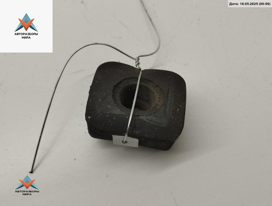 кронштейн радиатора Audi A4 B7 2005, 2.0 л., бензин, МКПП, серый, универсал, 4B3121275A - фото №1