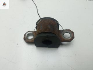 Крепление втулки стабилизатора заднего Mazda Xedos 9 1 поколение [2-й рестайлинг] 2002, 2.5 л., бензин, АКПП, серый, седан