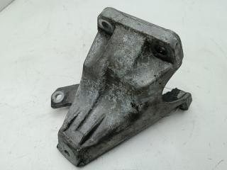 кронштейн двигателя Audi A4 B6 2002, 2.5 л., дизель, АКПП, серый, универсал, 8E0199308J