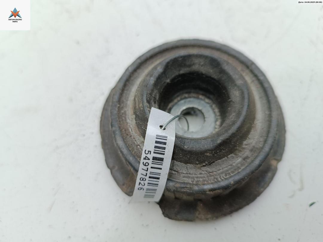 Опора амортизатора переднего (верхняя) Audi A4 B5 1997, 1.6 л., бензин, МКПП, чёрный, универсал, 4D0412377F - фото №1