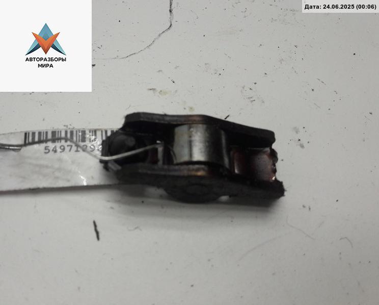 коромысло клапана (рокер) Volkswagen Golf 4 поколение 2001, 1.4 л., бензин, МКПП, серый, хетчбэк 5 дв., AXP - фото №1