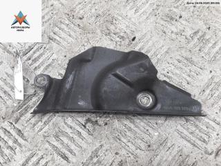 защита (кожух) ремня ГРМ Volkswagen Golf 4 поколение 1998, 2.0 л., бензин, АКПП, серый, хетчбэк 5 дв., 06A109129A