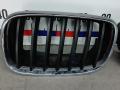 решетка радиатора BMW X5 E70 2007, 3.0 л., дизель, АКПП, внедорожник 5 дв. - фото №2