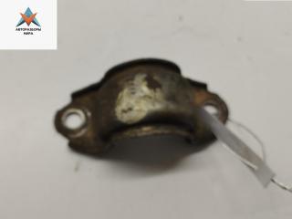 крепление стабилизатора / втулки стабилизатора Audi A4 B5 1996, 2.6 л., бензин, АКПП, серый, седан, 4D0411336