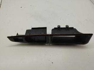 Корпус (держатель) ручки двери задней правой Audi A8 D2 1998, 4.2 л., бензин, АКПП, синий, седан, 4D0959528
