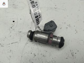 форсунка Volkswagen Golf 4 поколение 1998, 1.4 л., бензин, МКПП, красный, хетчбэк 5 дв., 036031C