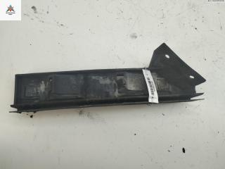 крепление ( кронштейн ) крыла SEAT Leon 1 поколение 2000, хетчбэк 5 дв., 1M0807050B