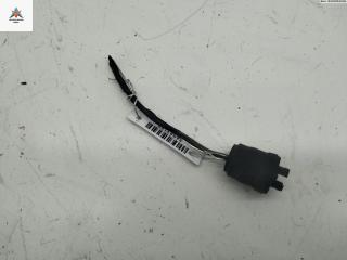 Патрон лампы указателя поворота Skoda Octavia mk1 (A4 1U) 1998, 1.6 л., бензин, МКПП, красный, хетчбэк 5 дв.