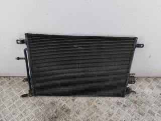 радиатор кондиционера Audi A4 B7 2005, 2.0 л., бензин, МКПП, серый, универсал, 8E026040L