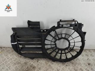 диффузор вентилятора Audi A4 B7 2005, 2.0 л., бензин, МКПП, серый, универсал, 8E0121050