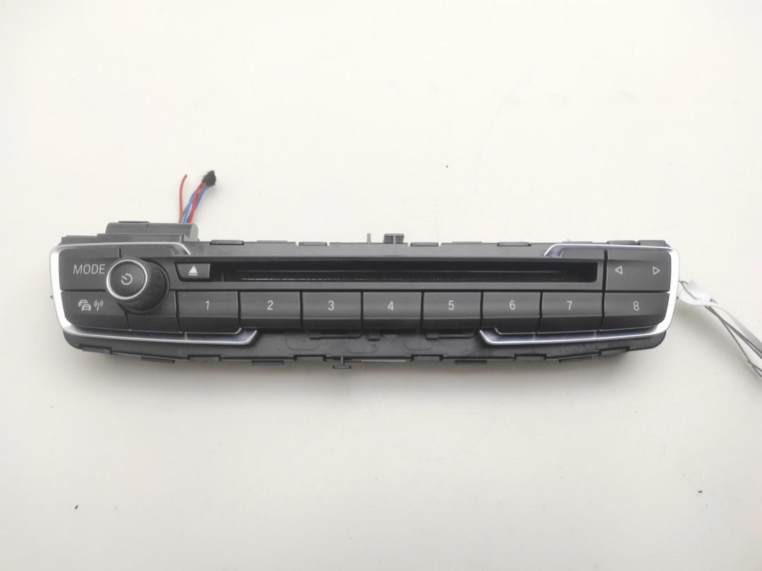 магнитола BMW 2 Tourer F45/F46 2019, 1.5 л., гибрид, АКПП, чёрный, минивэн, 64119371455, 9371455 - фото №1