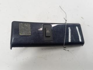 кнопка (выключатель) BMW 5 серия E39 1996, 2.0 л., бензин, МКПП, синий, седан, 8360462