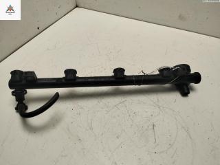 топливная рампа Renault Laguna 1 поколение [рестайлинг] 1999, 1.6 л., бензин, МКПП, зелёный, хетчбэк 5 дв., 7700112519